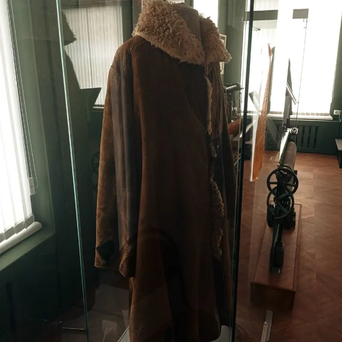 Тулуп, нач. ХХ века. Экспозиция "Шуя. Печати истории"